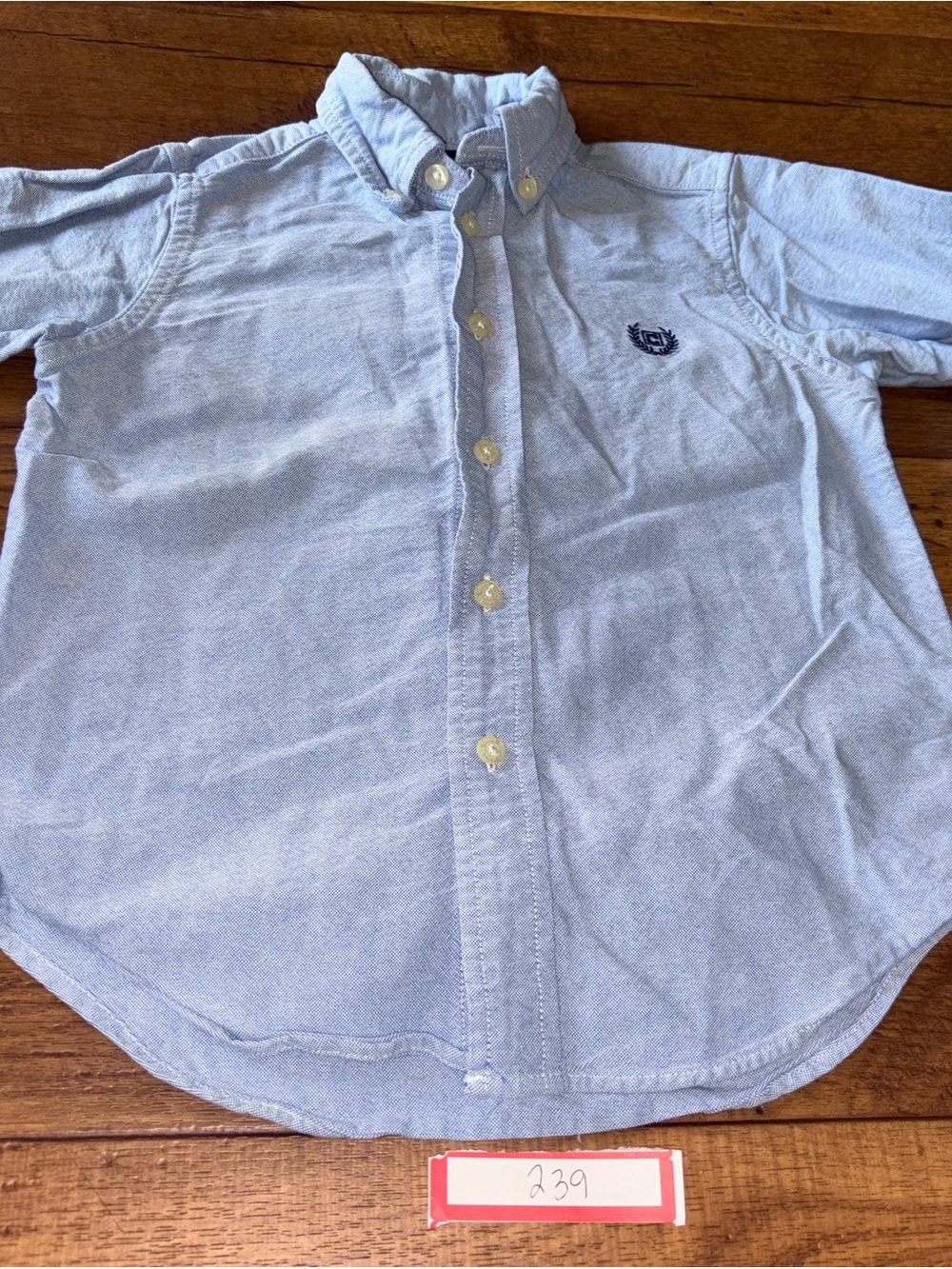 Chaps Boys Light Blue Oxford Button-Down Shirt Embroidered Crest Size 4/4T